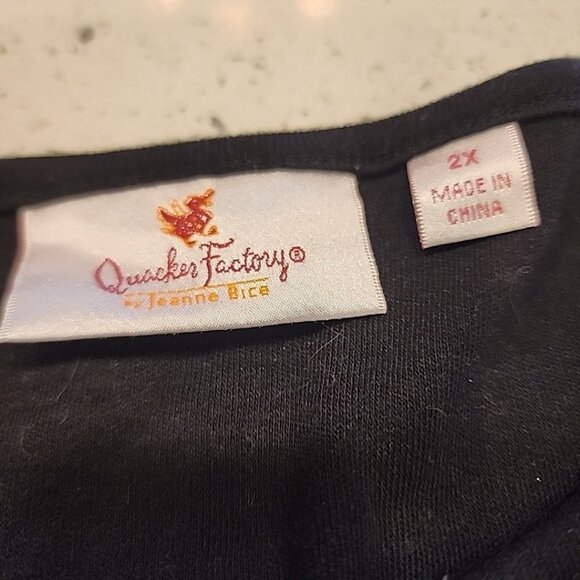 Quacker Factory Black T-shirt 2x Cotton Blend Short Sleeve - Picture 3 of 7